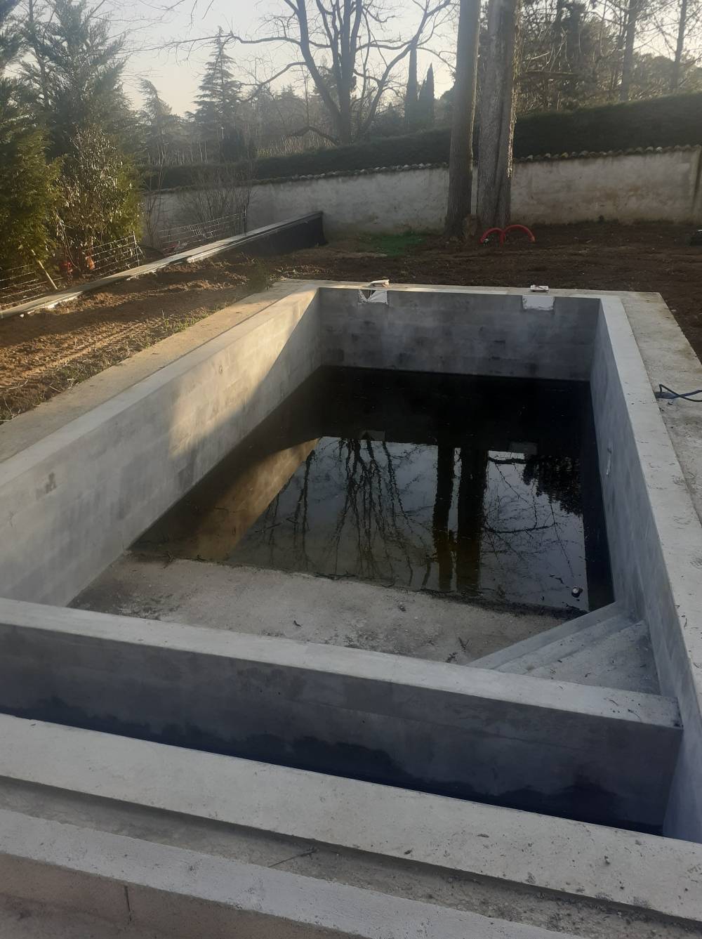 Piscine avant